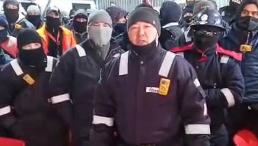 Бастующим работникам иностранной фирмы в Карачаганаке пообещали выплатить премии