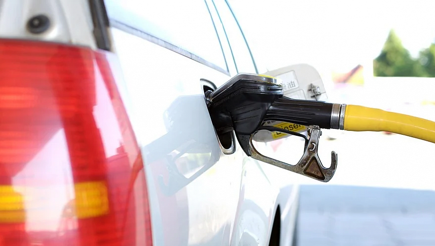 До Т175 за литр снизилась за неделю максимальная цена на бензин АИ-92 в Казахстане – АЗРК