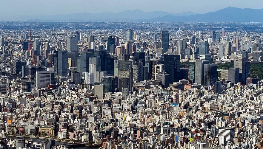 В Токио планируют вернуть режим ЧП