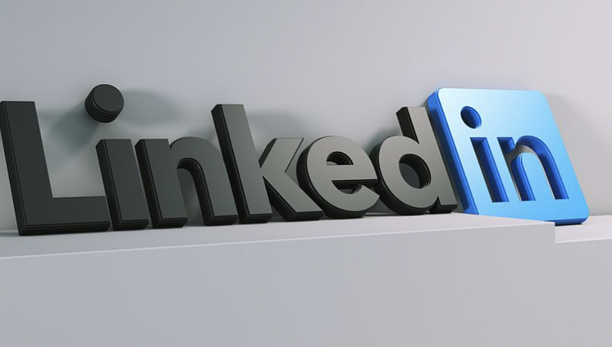 Казахстан заинтересован в сотрудничестве с соцсетью LinkedIn