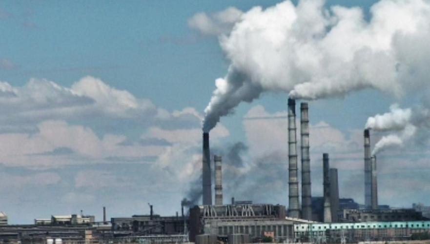 Балхашский медеплавильный завод проверят после жалоб горожан на загрязнение воздуха