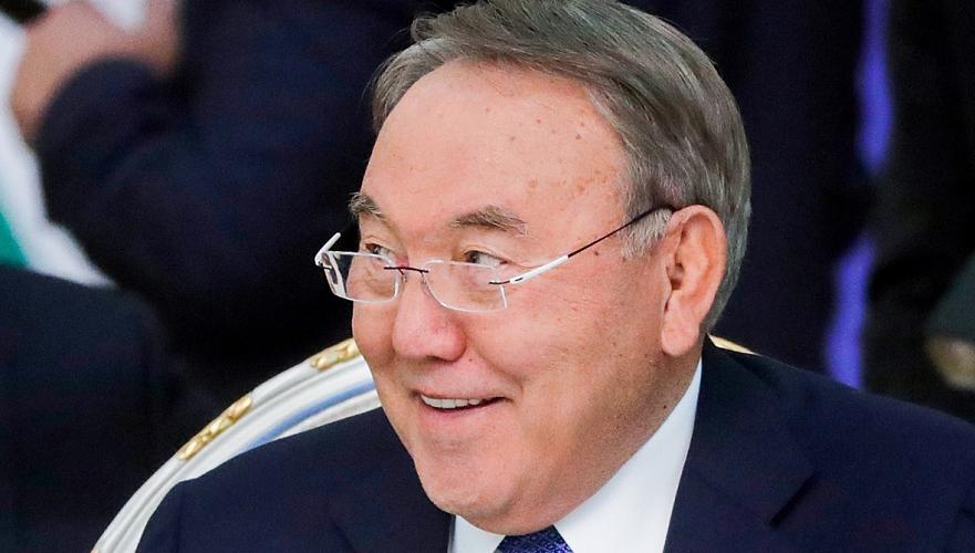 Олигарх Клебанов первые миллионы сколотил на VIP-самолетах для Назарбаева – экс-глава ЦАЭК