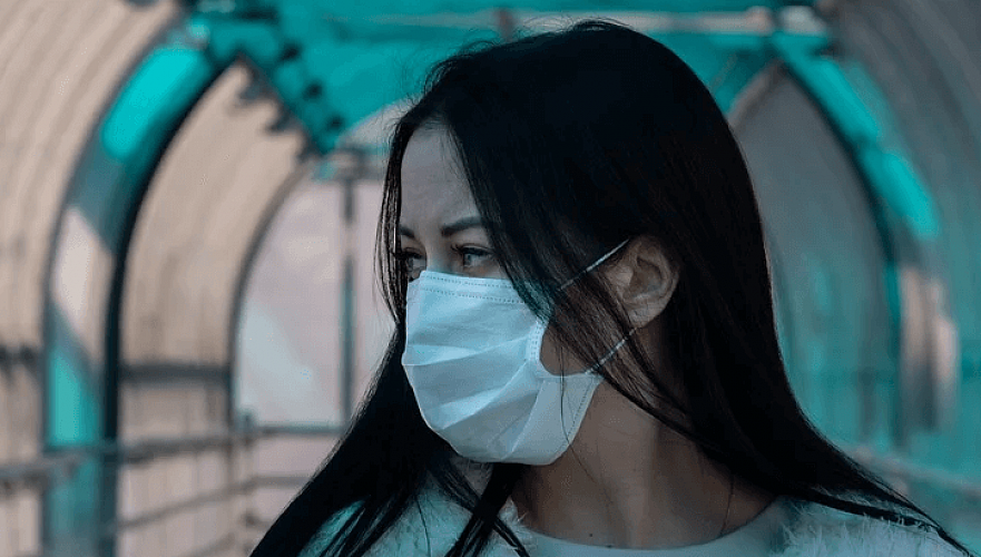 Женщины оказались более подвержены заражению коронавирусом в Алматы