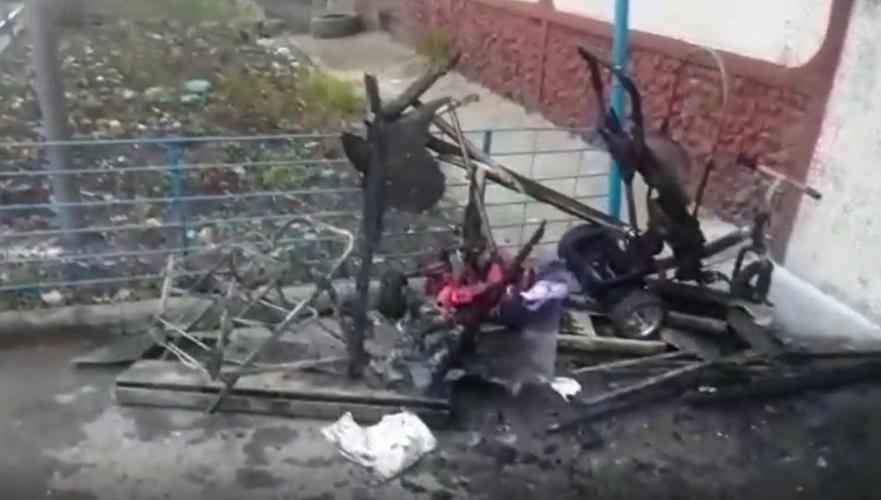 Серийный поджигатель детских колясок орудует в Алматы