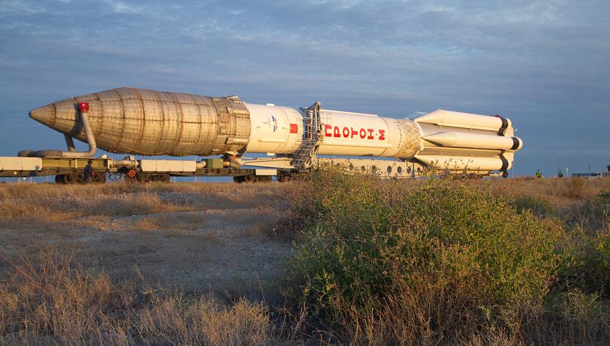 На Байконур из Москвы отправили ракету «Протон-М» для запуска метеоспутника
