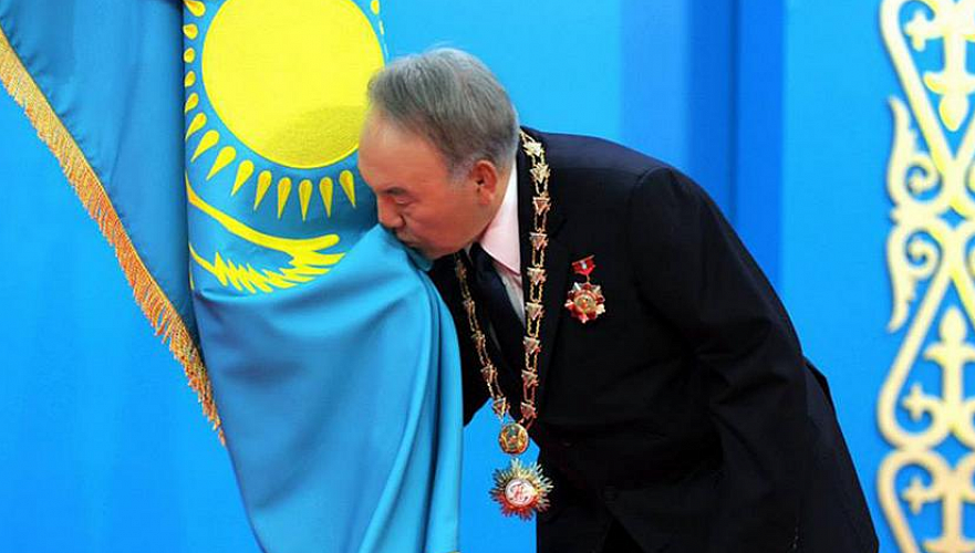 FT: 162 человека владеют 55% всех богатств Казахстана, многие из них связаны с Назарбаевым