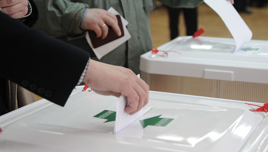 Формировать партийные списки на 30% из женщин и молодежи предложил Токаев