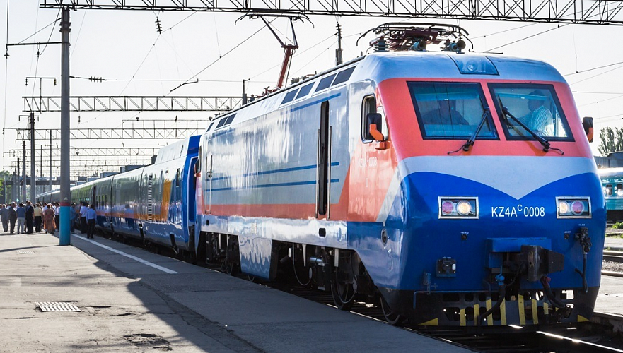 Разовые дополнительные поезда запустят из Нур-Султана в Алматы