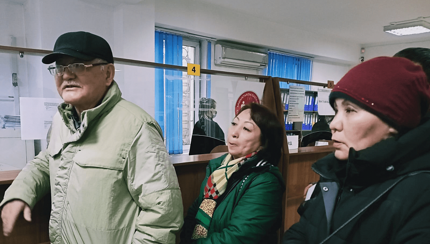 Участники траурного митинга 13 февраля в Алматы требуют привлечь их к адмответственности