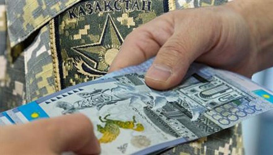Офицер военного института национальной гвардии подозревается в получении взятки в СКО