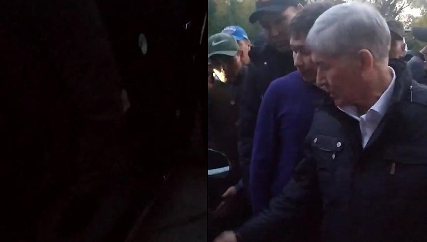 Экс-президент Кыргызстана показал обстрелянный автомобиль (видео)