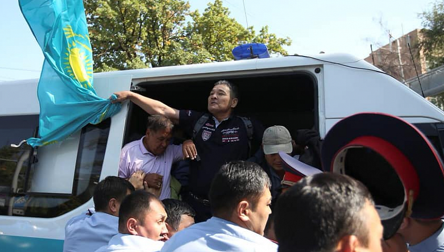 Часть задержанных во время гражданских акций в Нур-Султане привлекли к адмответственности