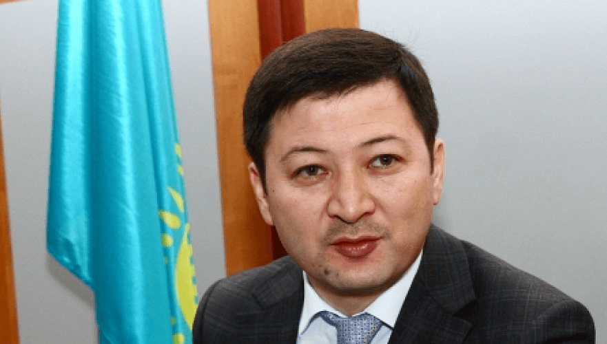 Экс-глава райсуда Алматы приговорен к четырем годам лишения свободы за взятку в $1 тыс.