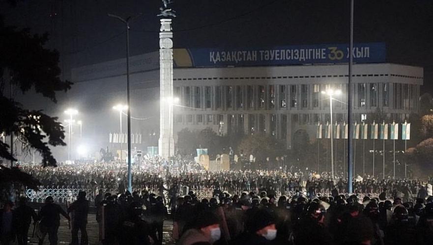 В Алматы завершается режим ЧП, но сохранится «красный» уровень террористической угрозы