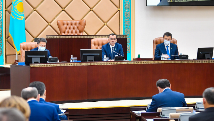 Сенат одобрил безоговорочную отмену смертной казни в Казахстане