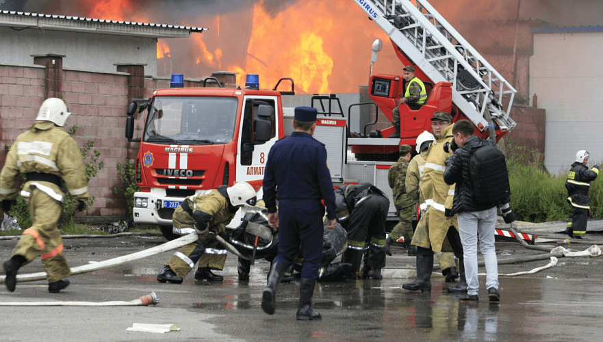 Поправки по льготам для пожарных и спасателей анонсировали власти Казахстана