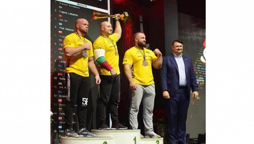 Казахстанец завоевал «бронзу» Кубка мира по армрестлингу в Польше
