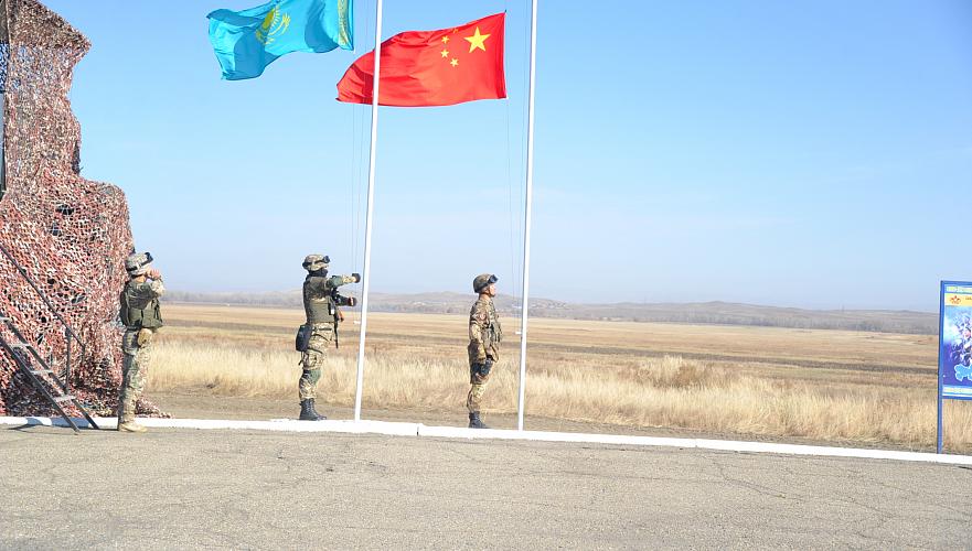 Совместные учения спецподразделений Казахстана и Китая начались в ВКО