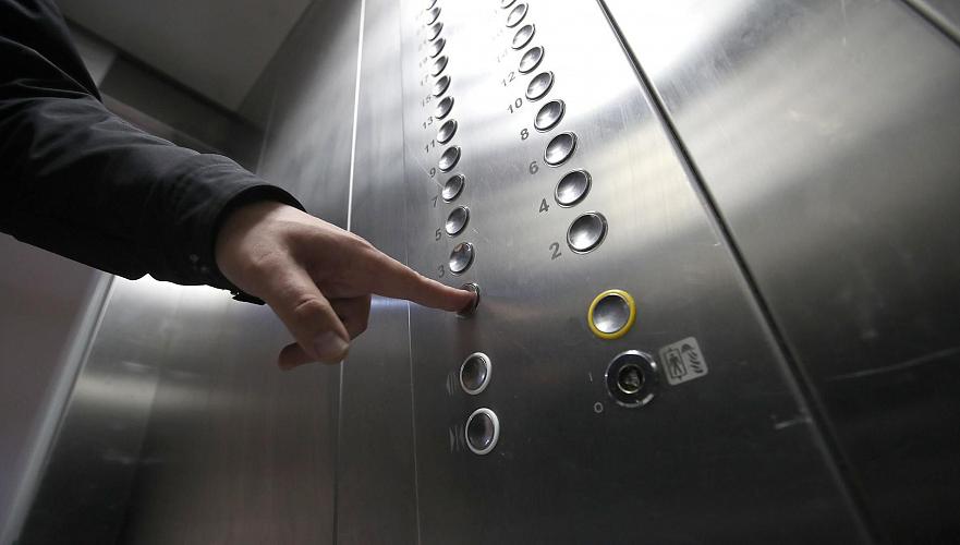 В Нур-Султане на один час останавливают лифты в домах после дезинфекции