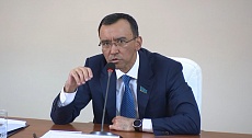 Ашимбаев: Нельзя пример взаимоотношений России и Беларуси переносить на другие страны ЕАЭС