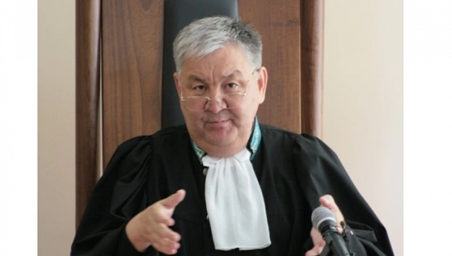 Судья Верховного суда Казахстана задержан по подозрению в получении взятки