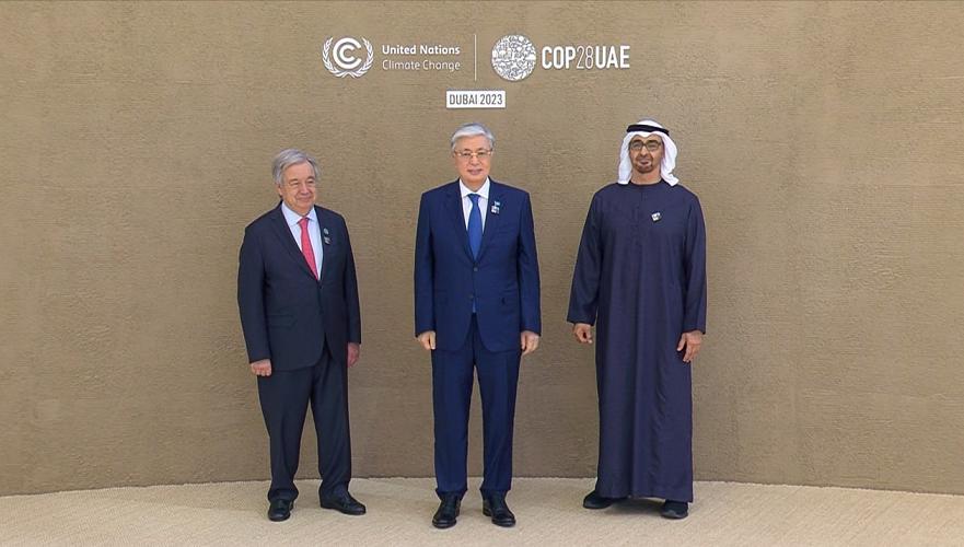 Тоқаев климаттың өзгеруі бойынша БҰҰ конференциясына қатысу үшін Дубайға келді  