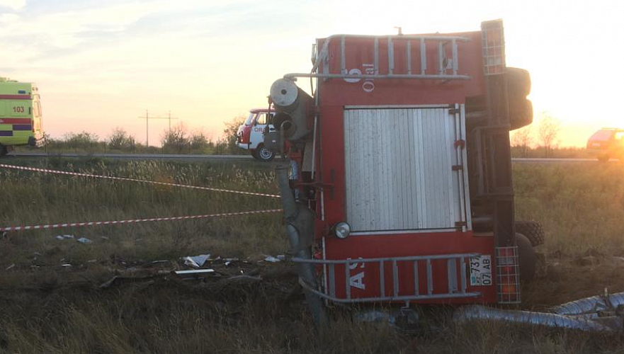 Водитель пожарного автомобиля погиб в результате ДТП в ЗКО