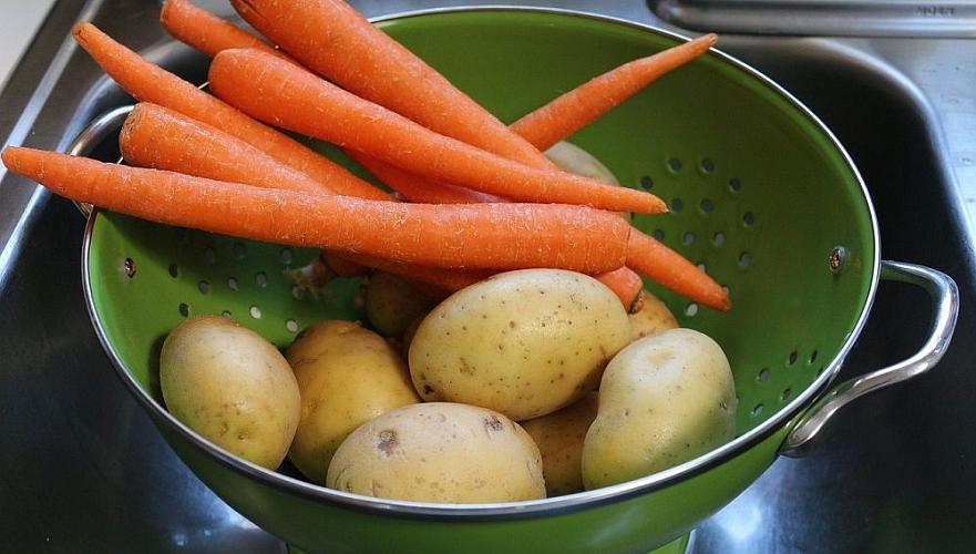 Цена на картофель и морковь упадет осенью - минторговли 