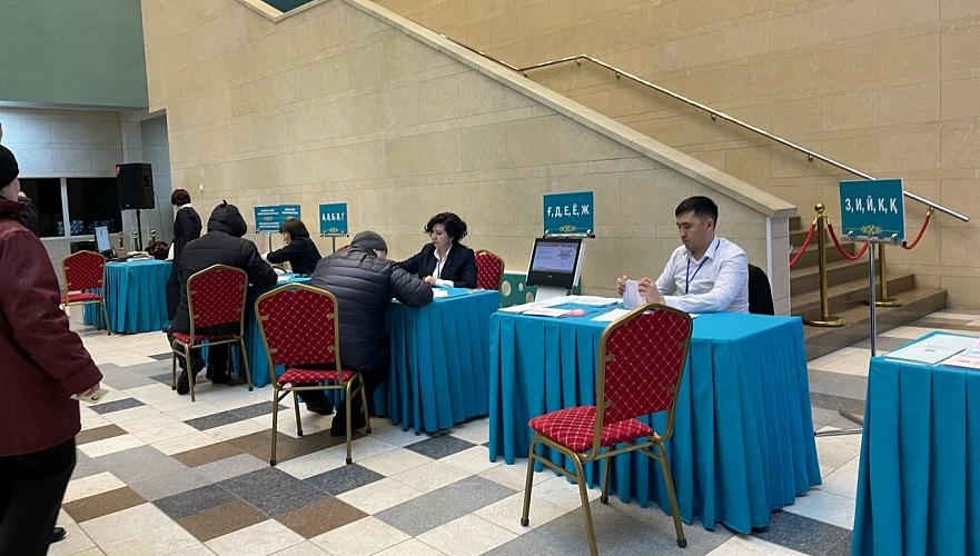Около 52% избирателей получили бюллетени на выборах в мажилис – ЦИК