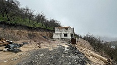 Незаконное строительство стало причиной схода грязевых масс в Алматы