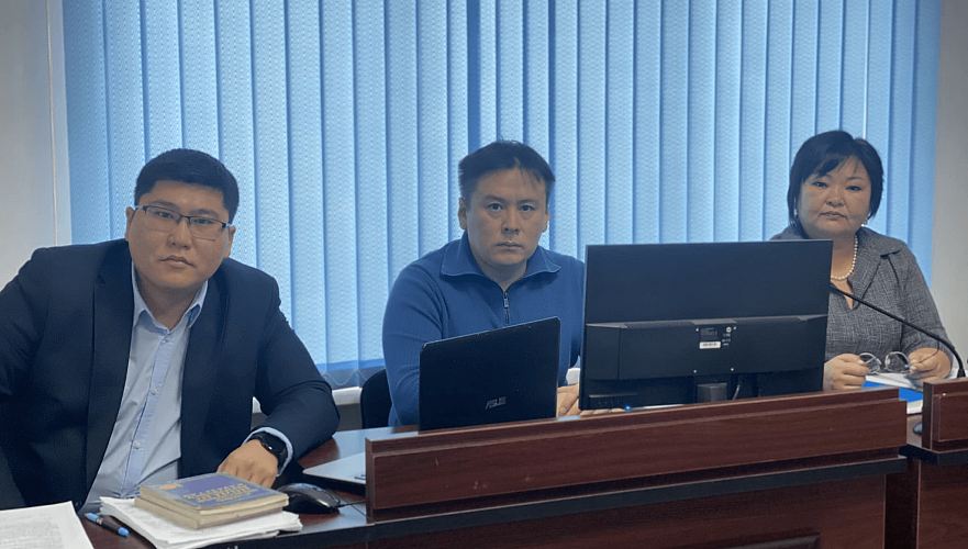 Суд над Жанболатом Мамаем отложили на неопределенный срок в Алматы