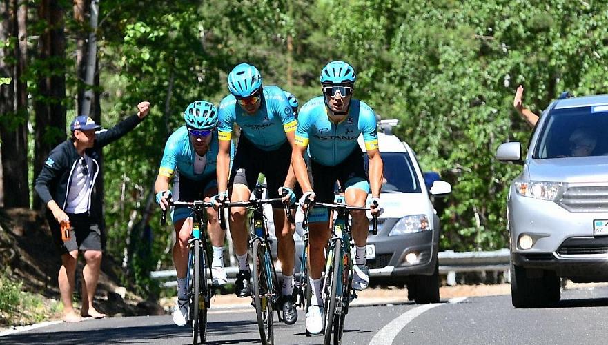 Команда Казахстана по велоспорту на шоссе завоевала три олимпийские лицензии
