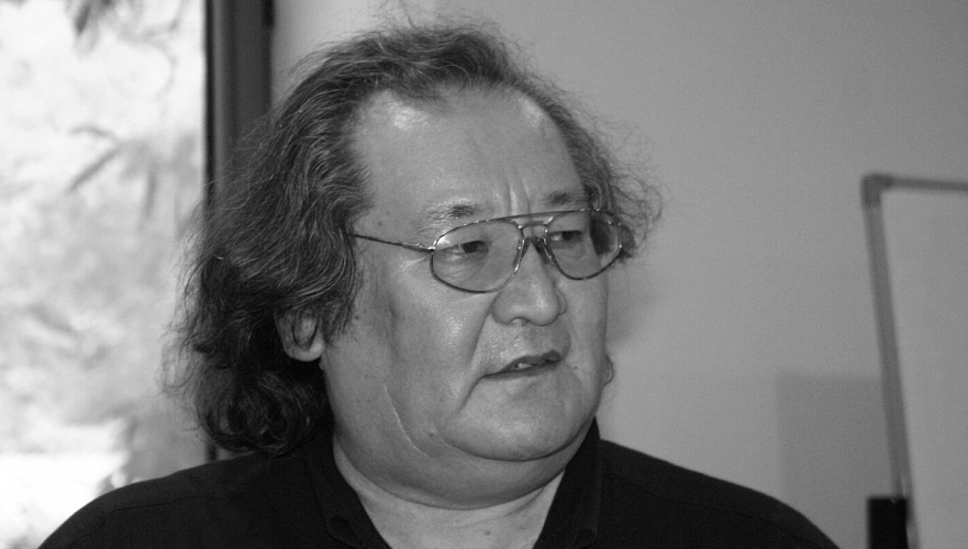 Умер известный режиссер и оппозиционный деятель Болат Атабаев