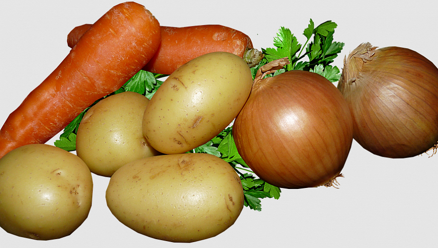 Цены на картофель, морковь и лук намерены заморозить в Атырауской области