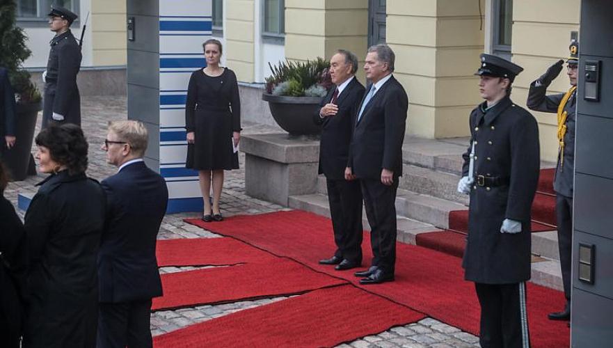 Назарбаев проводит переговоры в узком составе с главой Финляндии Ниинисте