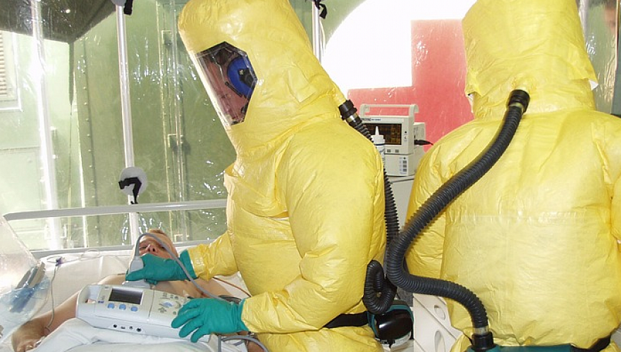 Евроагентство по лекарствам рекомендовало разрешить продажу вакцины от Эболы