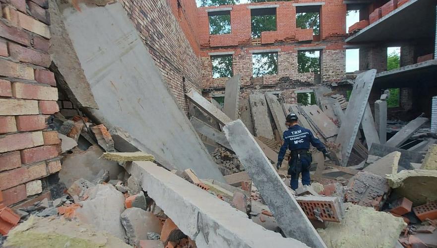 Строящийся многоквартирный жилой дом рухнул в Павлодаре, есть пострадавшие