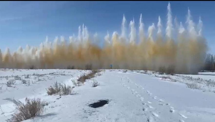 Более 2 млн кубометров снега вывезли из Карагандинской области