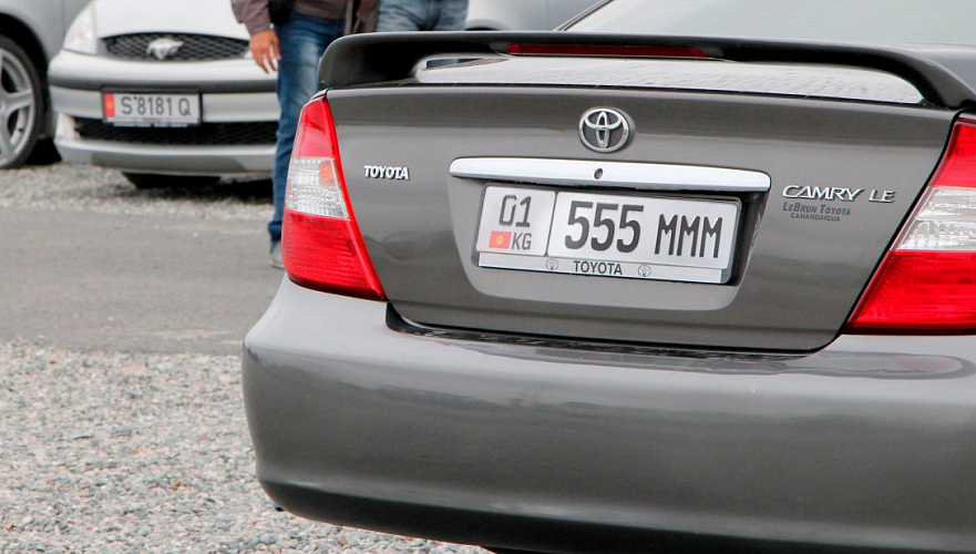 В МВД назвали количество ввезенных из Армении и Кыргызстана автомашин