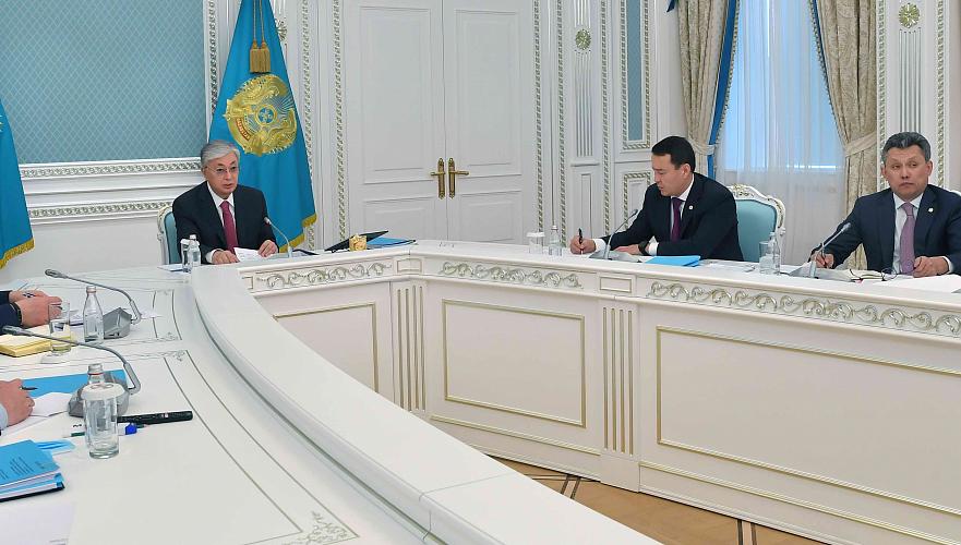 Токаев призвал аккуратно подходить к вопросам расширения полномочий ЕЭК