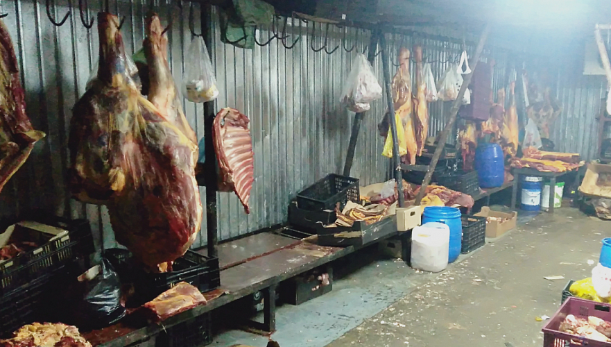 Многочисленные нарушения в сфере торговли мясом выявили в Акмолинской области