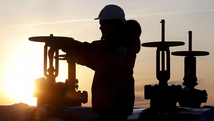 На $25 выросли цены на нефть благодаря сделке ОПЕК+