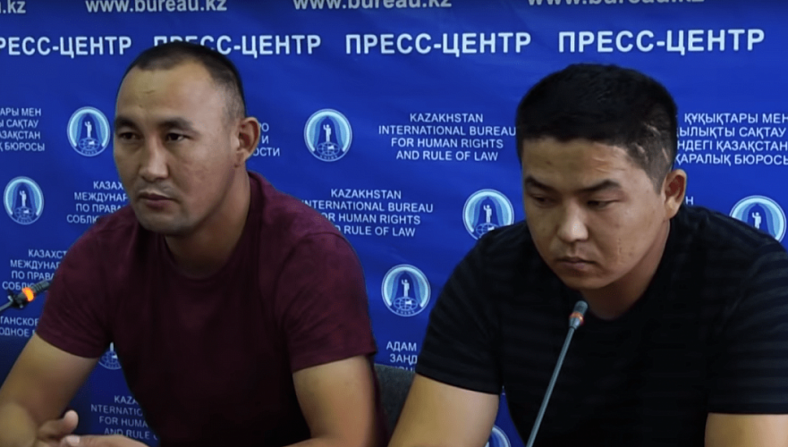 Активисты в Алматы передали письмо в ООН про попросивших политубежище казахов из Китая (видео)