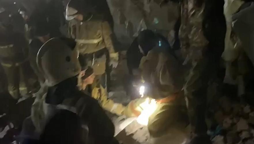 Телефон горячей линии открыли после взрыва в жилом доме в Мангистауской области