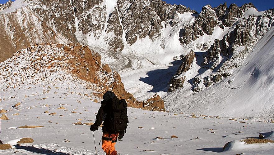 Альпинистку из России спасли в горах Заилийского Алатау