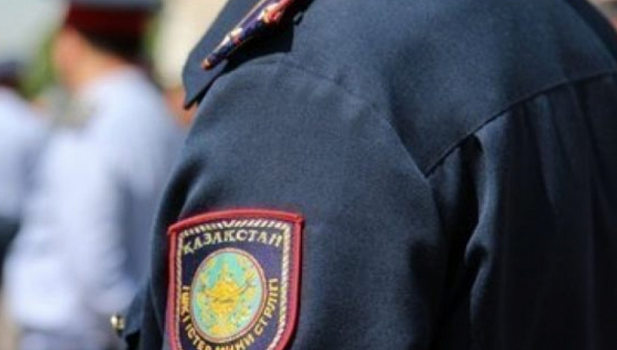 Назарбаев подписал указ о проведении внеочередной аттестации сотрудников полиции