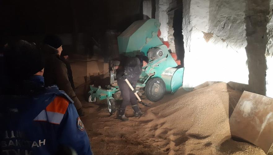 В Акмолинской области в хлебоприемном предприятии погибла 46-летняя женщина