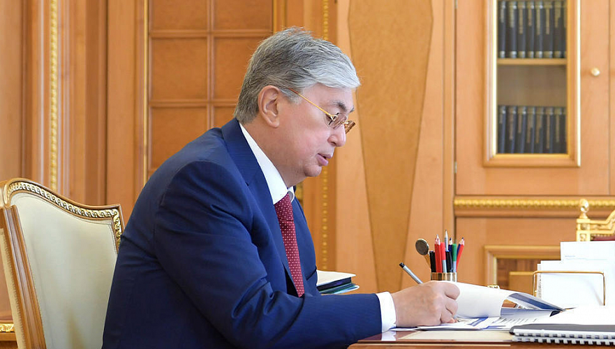 Токаев утвердил ужесточение ответственности операторов связи