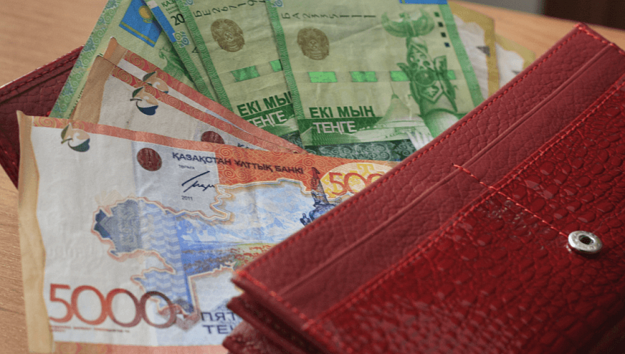 Размеры минимальной зарплаты и МРП увеличены в Казахстане