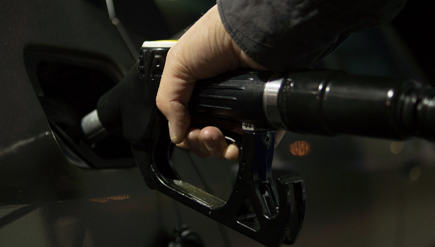 В Астане газ продают по талонам из-за дефицита на АЗС